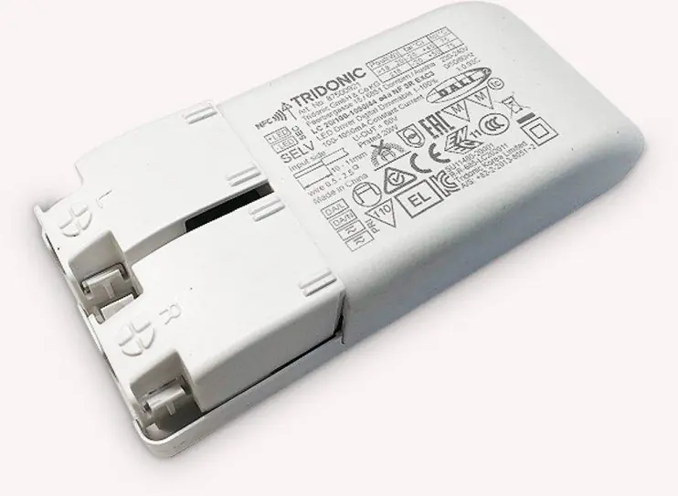 Árengedmény Tápegység BENTO 287874 ip20 a Ideal Lux-tól
